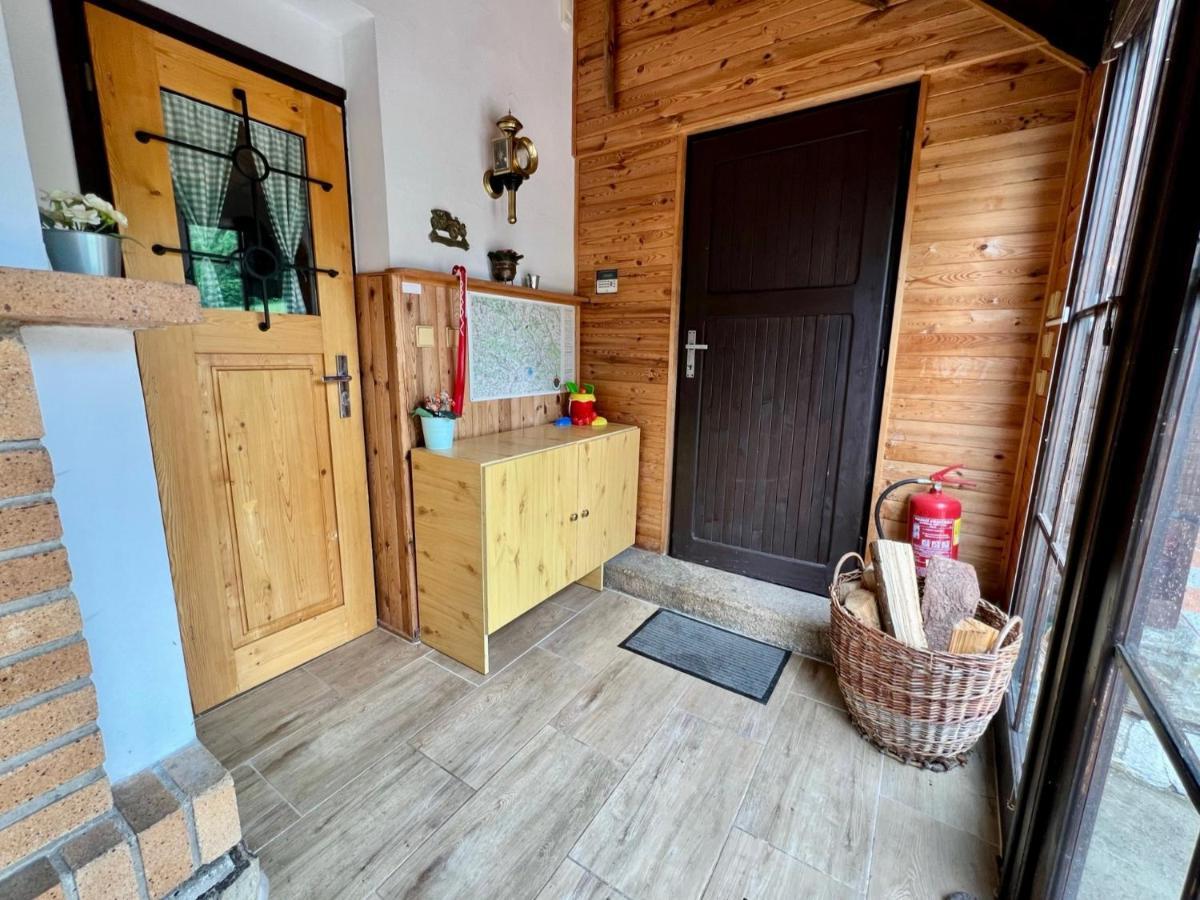 Country House Markousovice Villa Екстериор снимка